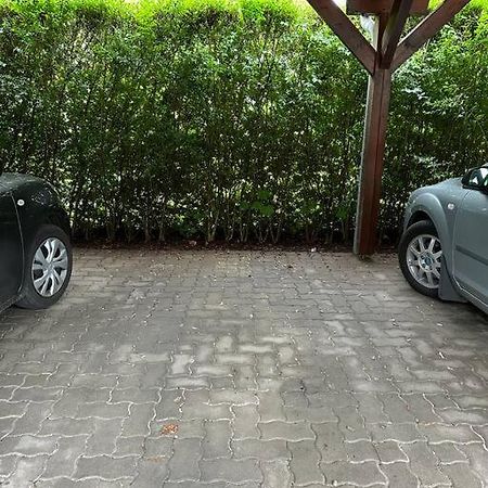 Freundliche Wohnung Naehe Weinstrasse Fuer 5 Personen Wagna Luaran gambar