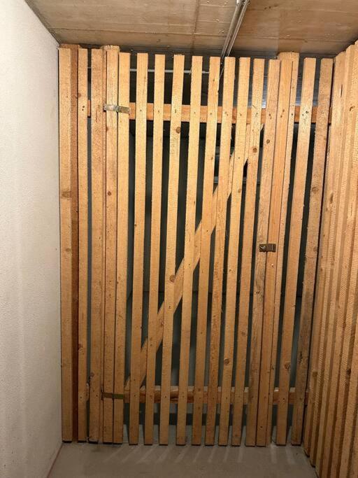 Freundliche Wohnung Naehe Weinstrasse Fuer 5 Personen Wagna Luaran gambar